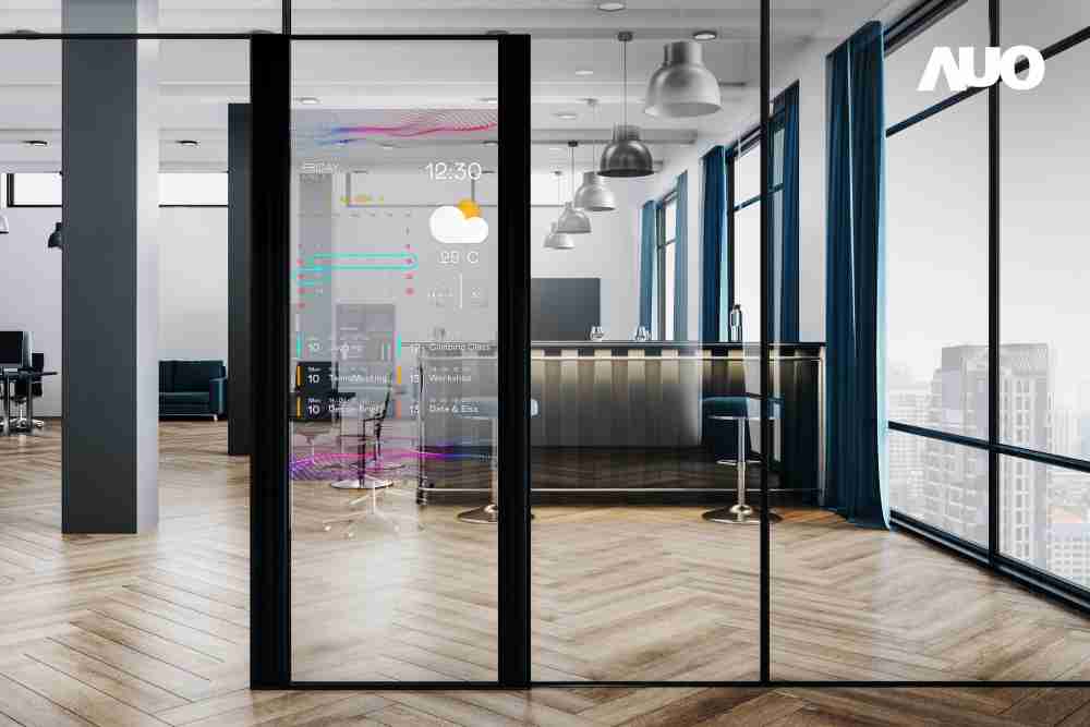 60吋Micro LED透明窗屏显示器，，可依需求调整并延伸应用于不同场域，，，，包括汽车侧窗或家庭玄关、、、智慧橱窗、、、、商业展示等面向，，，，提供丰富的信息娱乐内容