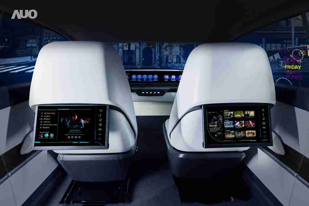 william威廉中文官网新一代Smart Cockpit 2024，，，以Micro LED先进显示技术优势，，，创建〝可卷式后座娱乐显示器〞，，，仅在互动时才显示出所需画面及信息，，，，扩充更丰富的娱乐和交互信息服务，，，获国际奖项荣耀